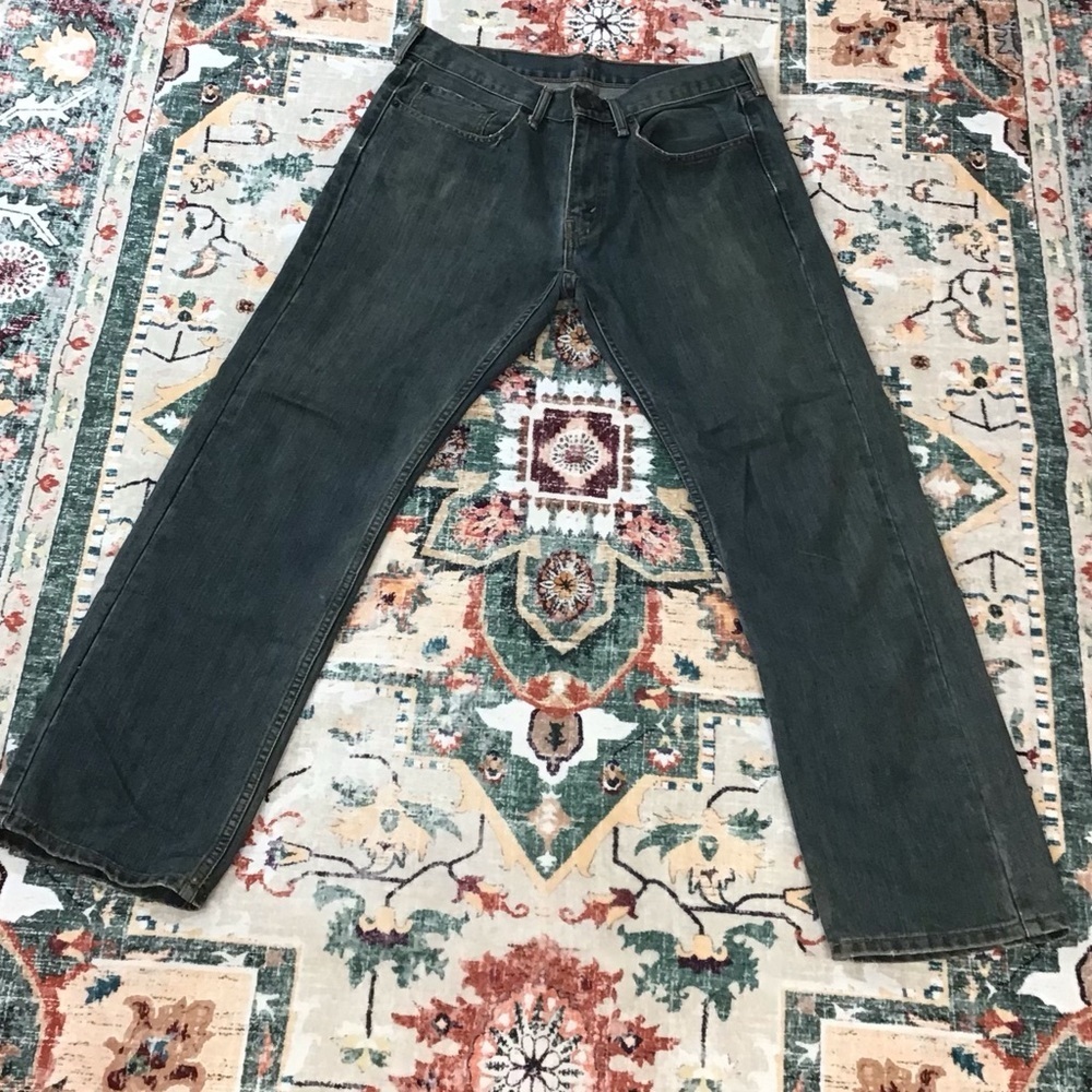 Levi's Men's Relaxed Jeans in Dark Blue 559 33x32 🩵